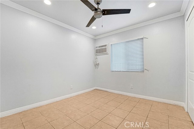 Building Photo - 400 W 109th St