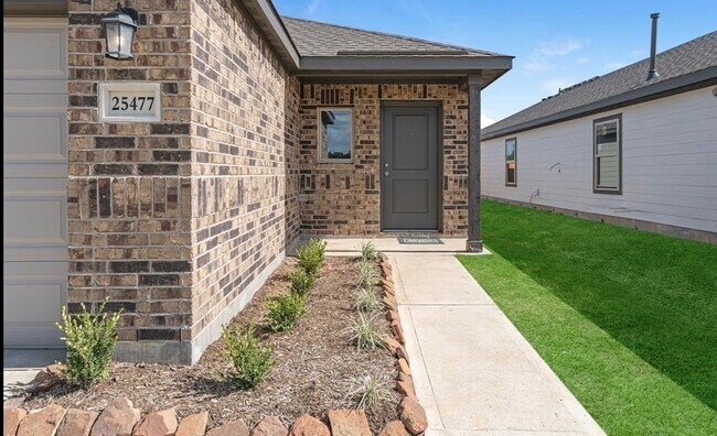 Building Photo - 25477 Blossom Ct