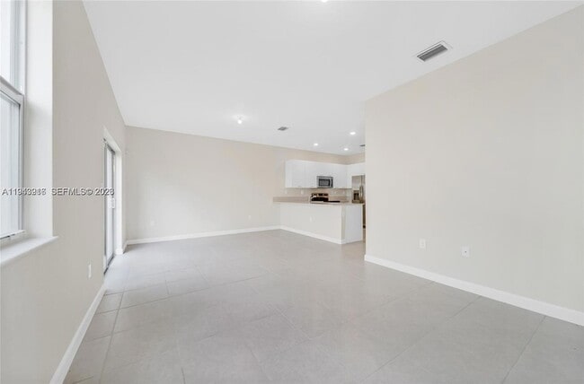 Building Photo - 12926 NW 23rd Pl