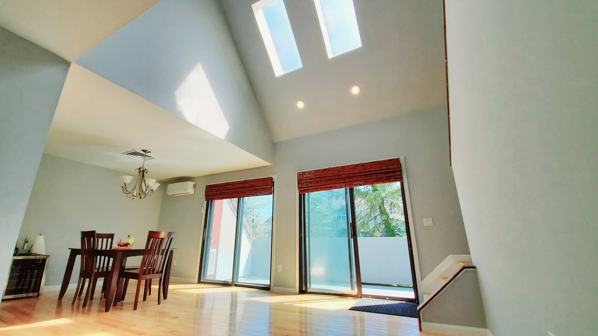 Building Photo - 14 Cerone Ct