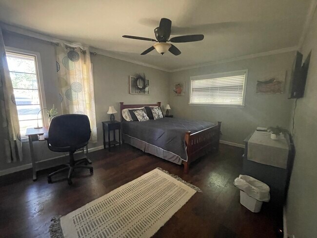 Building Photo - 3101 Forest Trail