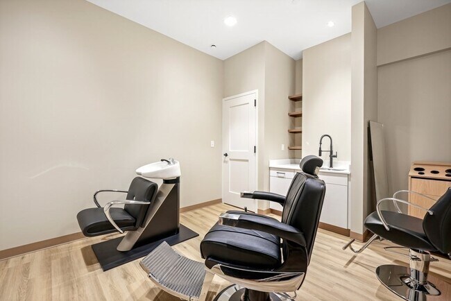 Building Photo - 70 Leo M Birmingham Pkwy