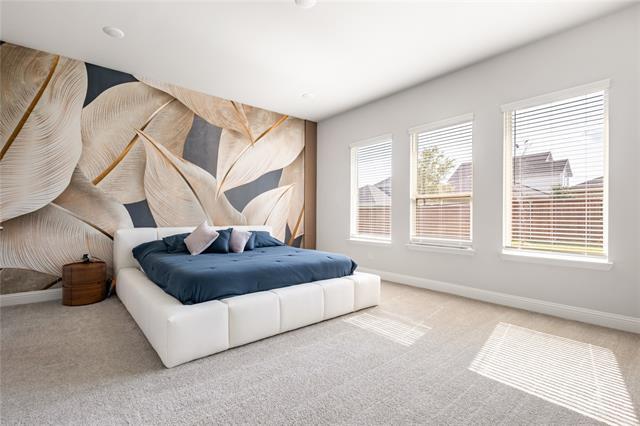 Building Photo - 2207 Santa Monica Dr