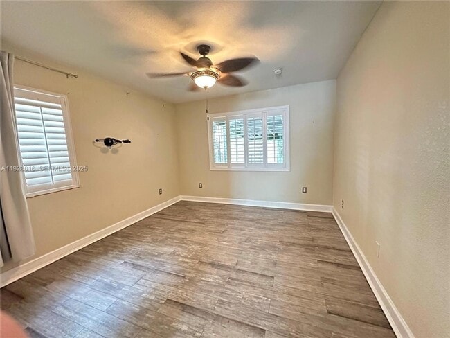 Building Photo - 349 Mahogany Dr