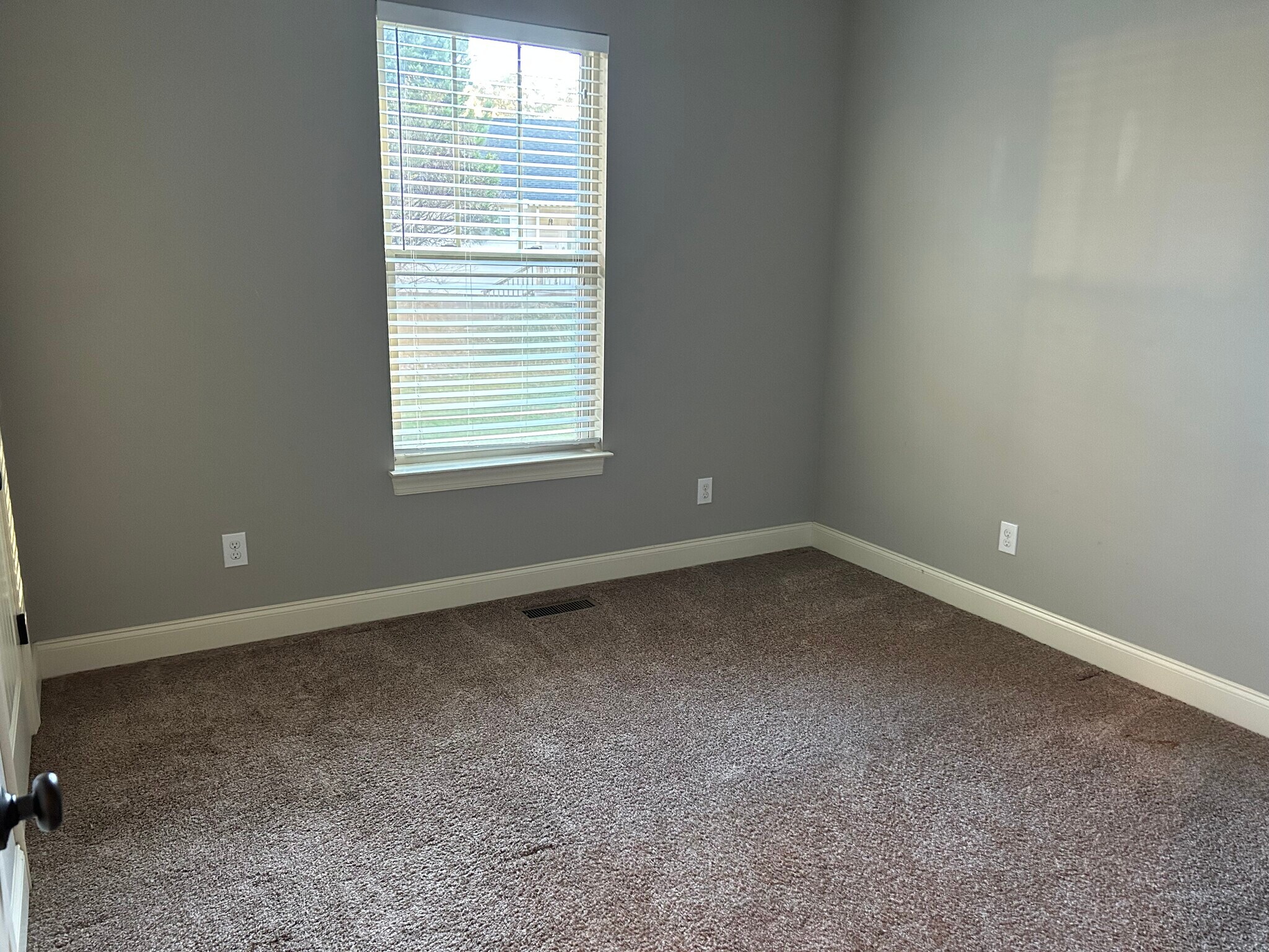 Building Photo - 1166 Stonegate Cir NW