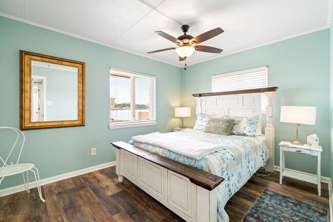 Building Photo - 333 Bluefish Dr