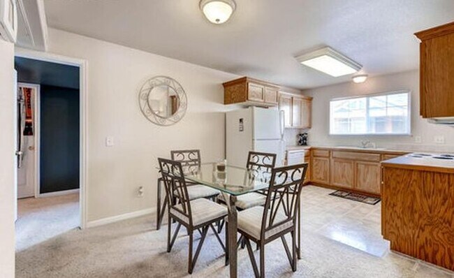 Building Photo - 1288 Lake Circle - 12E