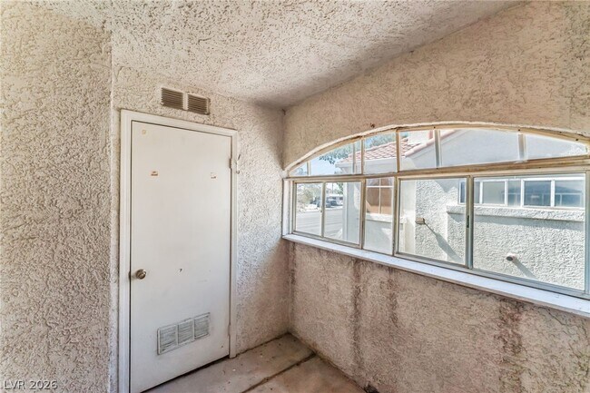 Building Photo - 4320 W Lake Mead Blvd