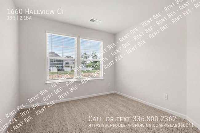 Building Photo - 1660 Hallview Ct