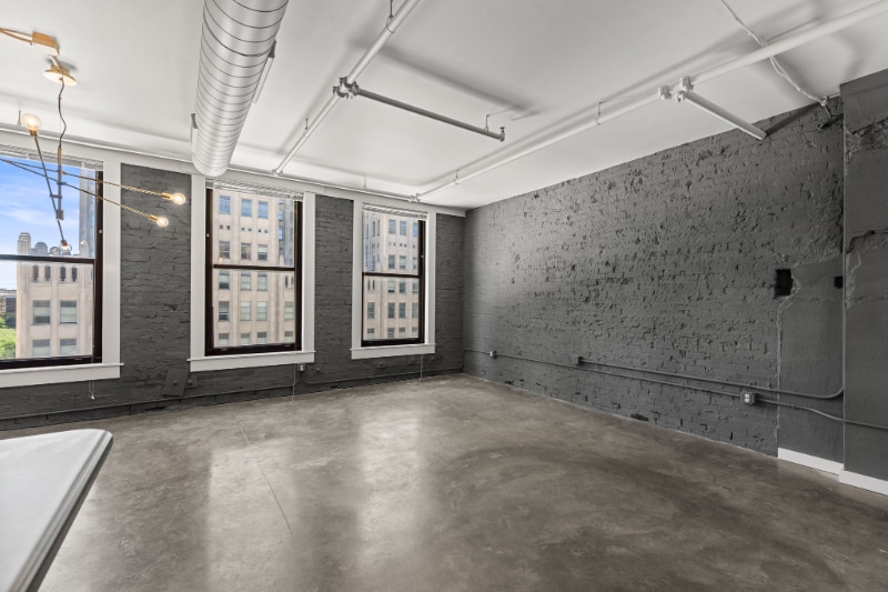 Building Photo - 1006 Olive St