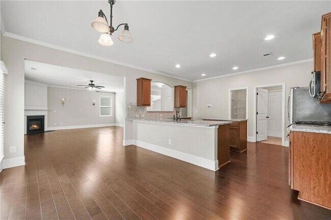 Building Photo - 1365 Delo Ln