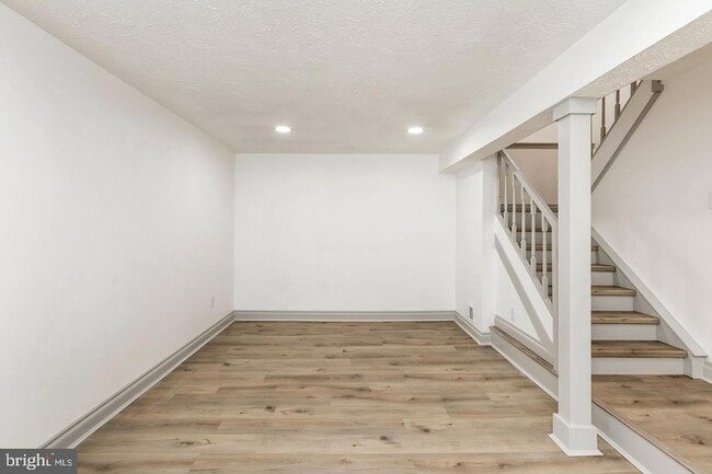 Building Photo - 17409 Founders Mill Dr