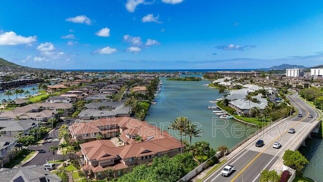 Building Photo - 520 Lunalilo Home Rd