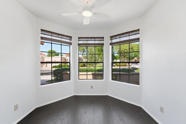 Building Photo - Welcome to this stunning 3-bedroom, 2-bathroom home in the heart of Scottsdale, AZ