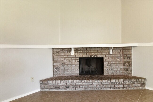 Building Photo - 4113 Juneberry St