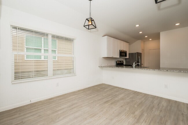 Building Photo - 4434 Revetment Way