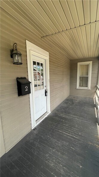 Building Photo - 401 N McKean St