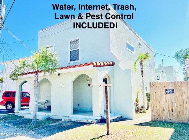 Building Photo - 202-1