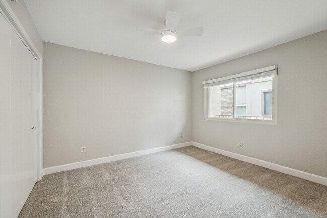 Building Photo - 1115 Augusta Dr