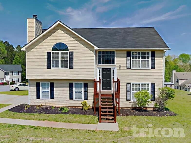 Building Photo - 1057 Misty Meadows Point