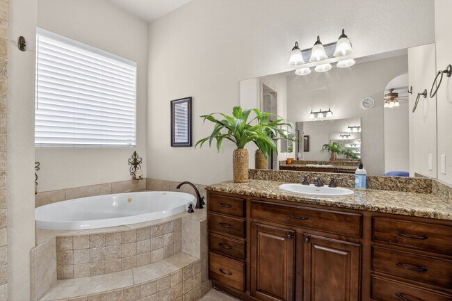 Building Photo - Luxury Meets Country Charm: Custom 5BR Home on Acreage in San Tan Valley