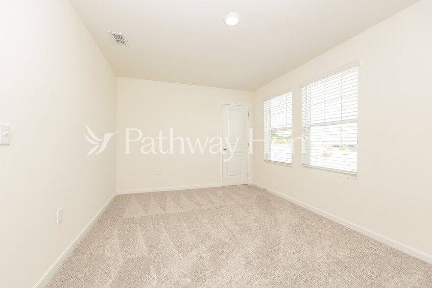 Building Photo - 209 Wild Daisy Wy