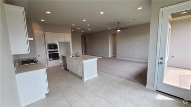 Building Photo - 2100 Palmera Ridge Blvd