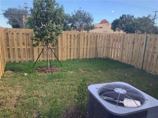 Building Photo - 29240 SW 163rd Ct