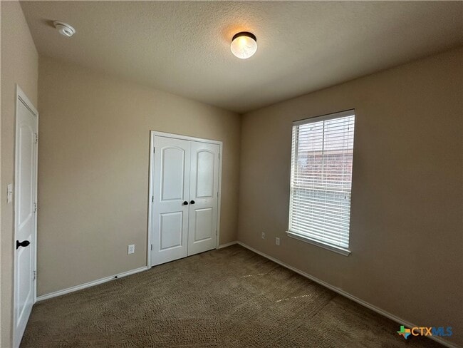 Building Photo - 295 Rosalie Dr