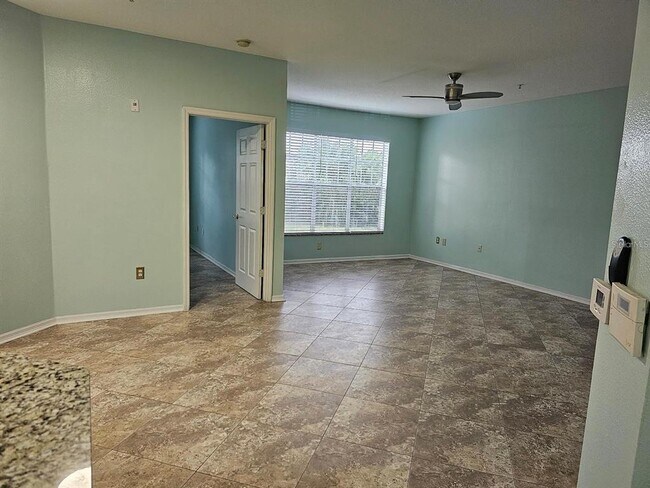 Building Photo - 5506 Metrowest Blvd