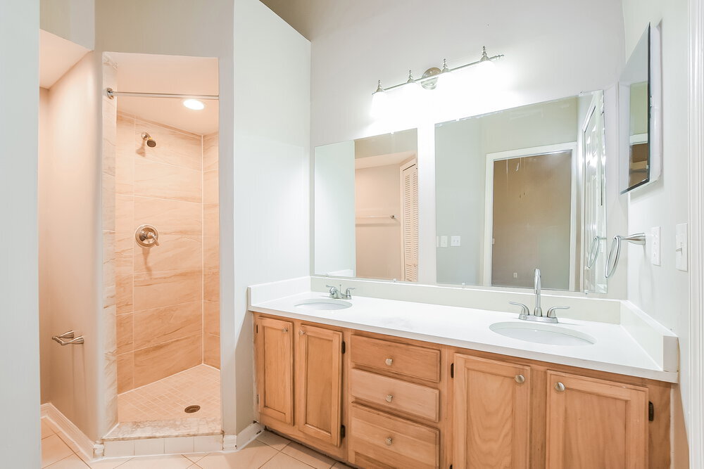 Building Photo - 2523 Dovetail Dr
