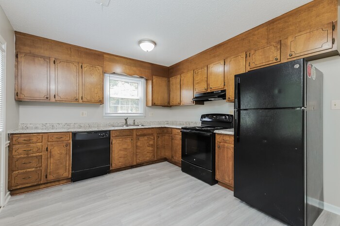 Building Photo - 2861 Spangenberg Rd