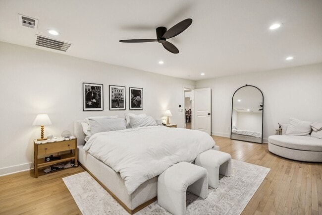 Building Photo - 5816 Orchid Ln