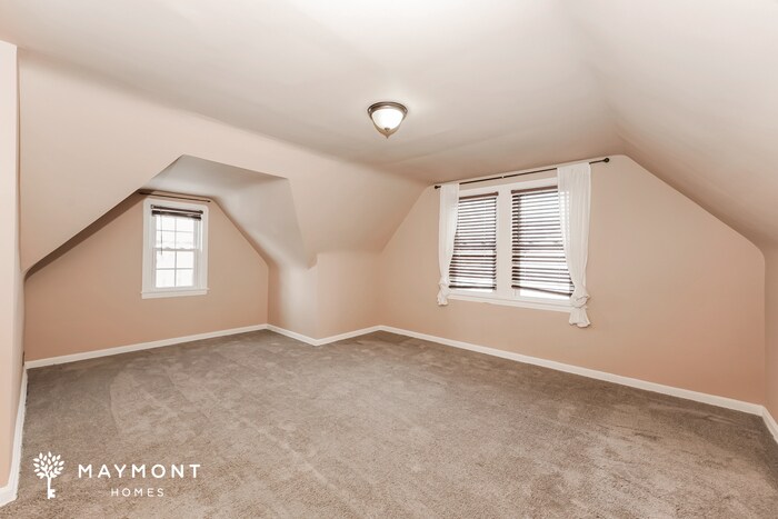 Building Photo - 3083 Joslyn Rd