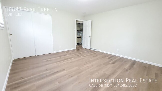 Building Photo - Completely Updated Four Bedroom in St. Ann...