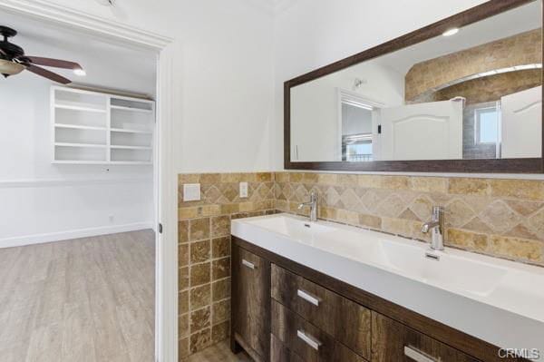 Building Photo - 5048 Hesperia Ave