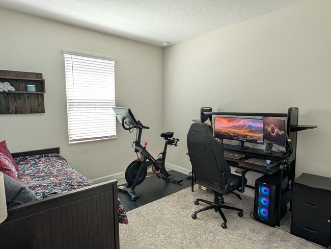 Building Photo - Beautiful 4/3 Home For Rent in Storey Lake...
