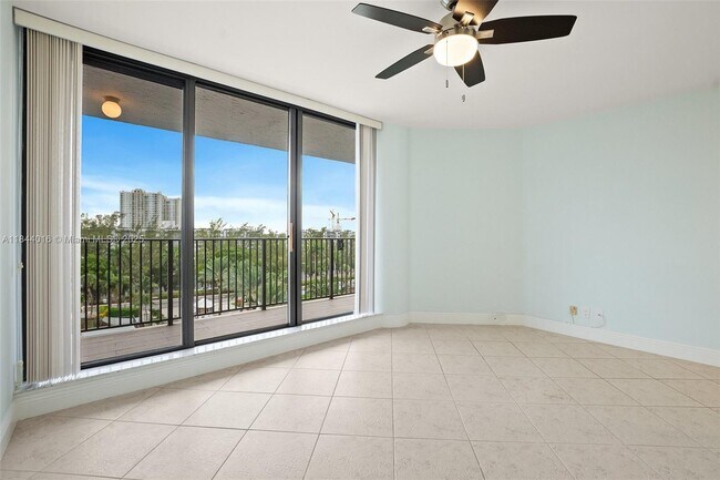 Building Photo - 300 Three Islands Boulevard