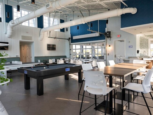 Building Photo - 7768 Clove Hitch Wy