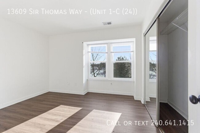 Building Photo - 13609 Sir Thomas Way