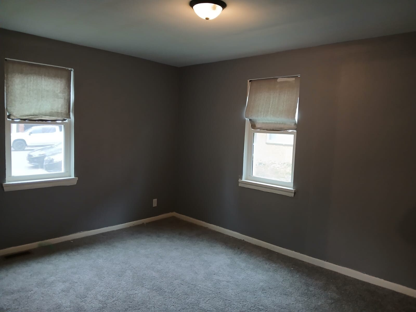 Building Photo - 1950 Nelawood Rd