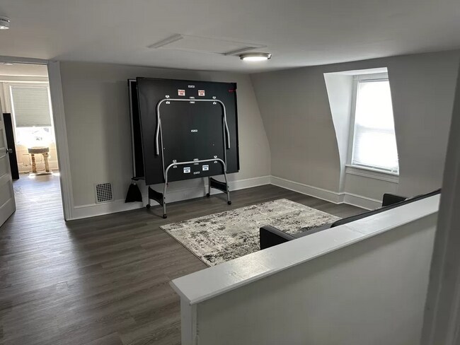 Building Photo - 944 S 24th St