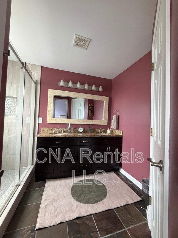 Building Photo - 3832 Chattahoochee Summit Dr SE