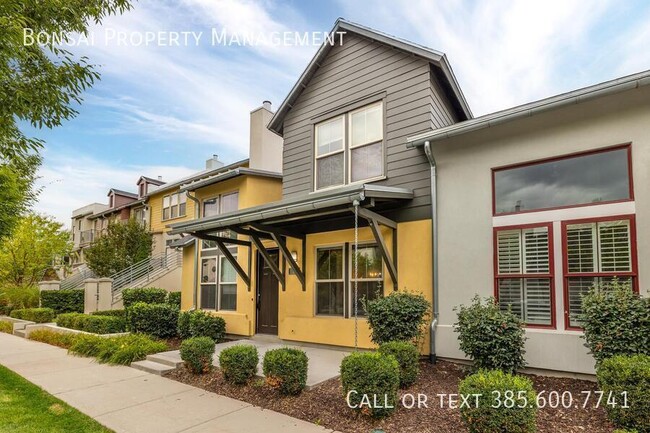 Primary Photo - Immaculate Daybreak Townhome