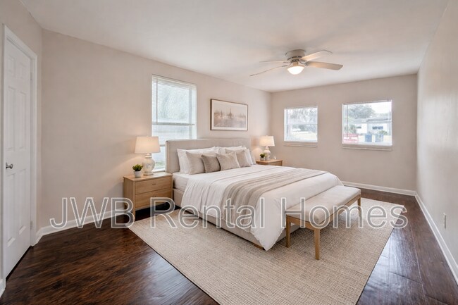 Building Photo - 6414 Pinelock Dr