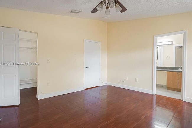 Building Photo - 11605 SW 147th Ave