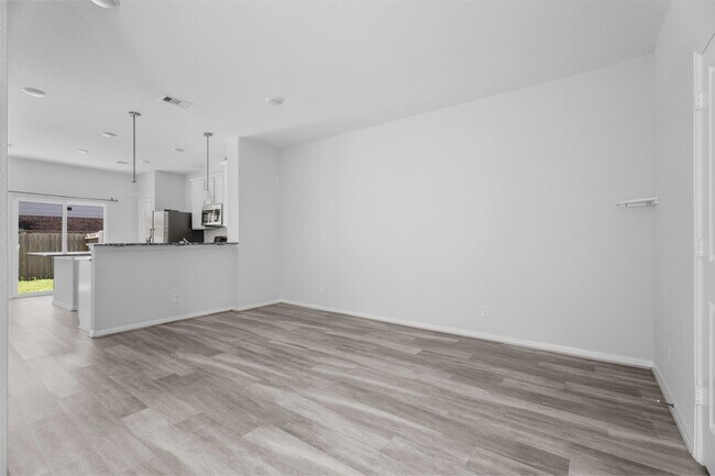 Building Photo - 3325 Harmony View Ln