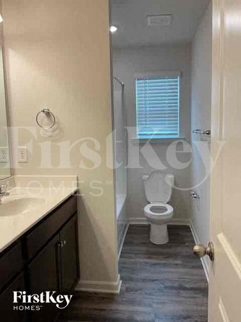 Building Photo - 2018 Cypress Village Dr NW