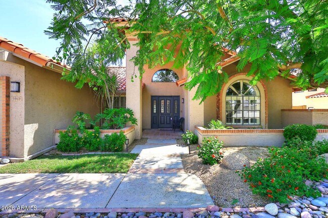 Building Photo - 9969 E Bayview Dr
