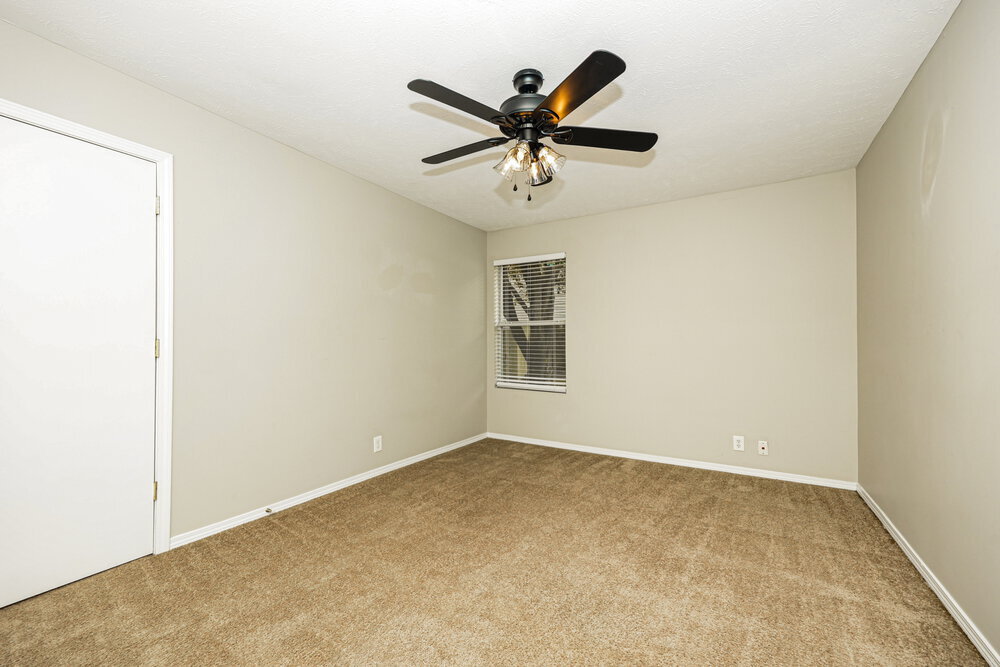 Building Photo - 805 Hammersmith Dr